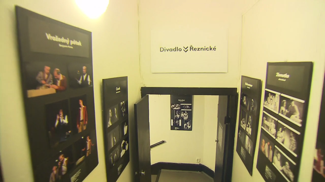 Divadlo v Řeznické backdrop