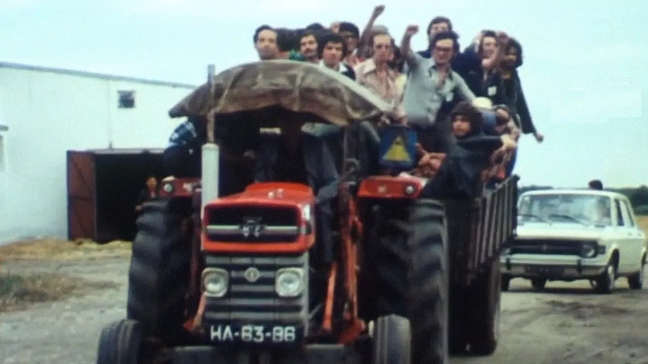 Terra de Pão, Terra de Luta backdrop