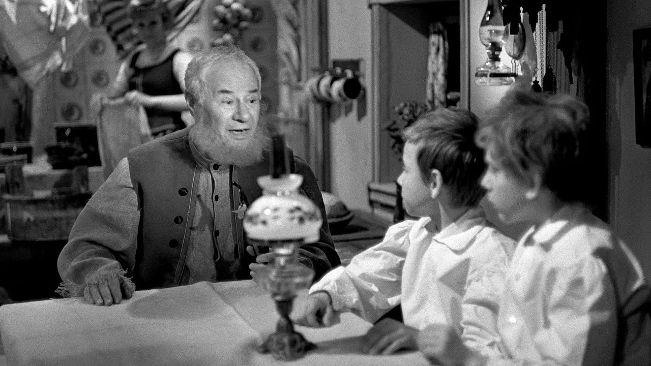 Pohádka o drakovi backdrop