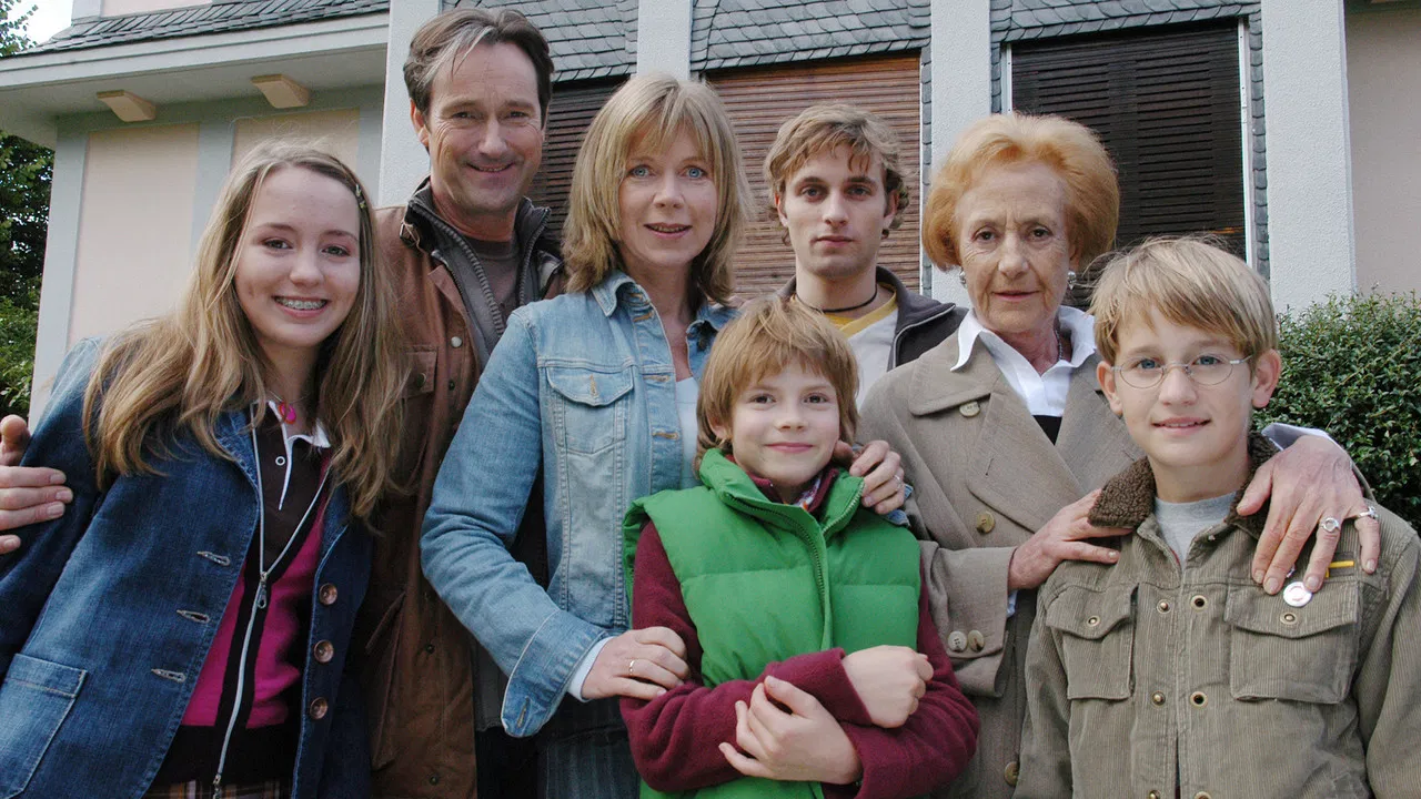 Familie Sonnenfeld backdrop