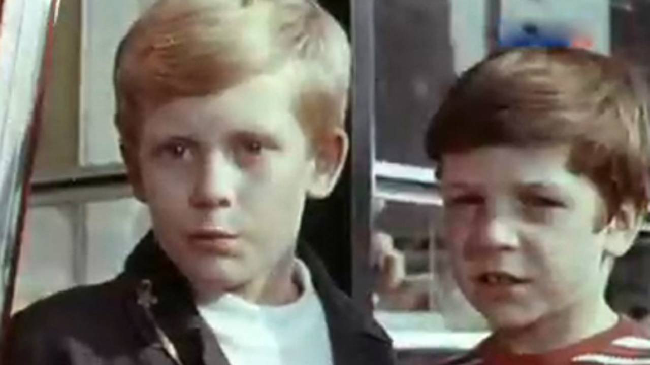 Look At This Face backdrop