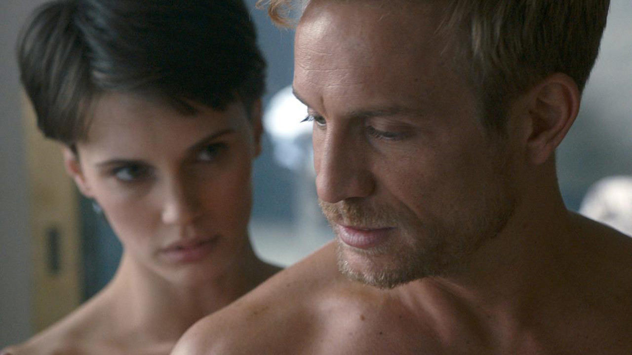 Double Lover backdrop