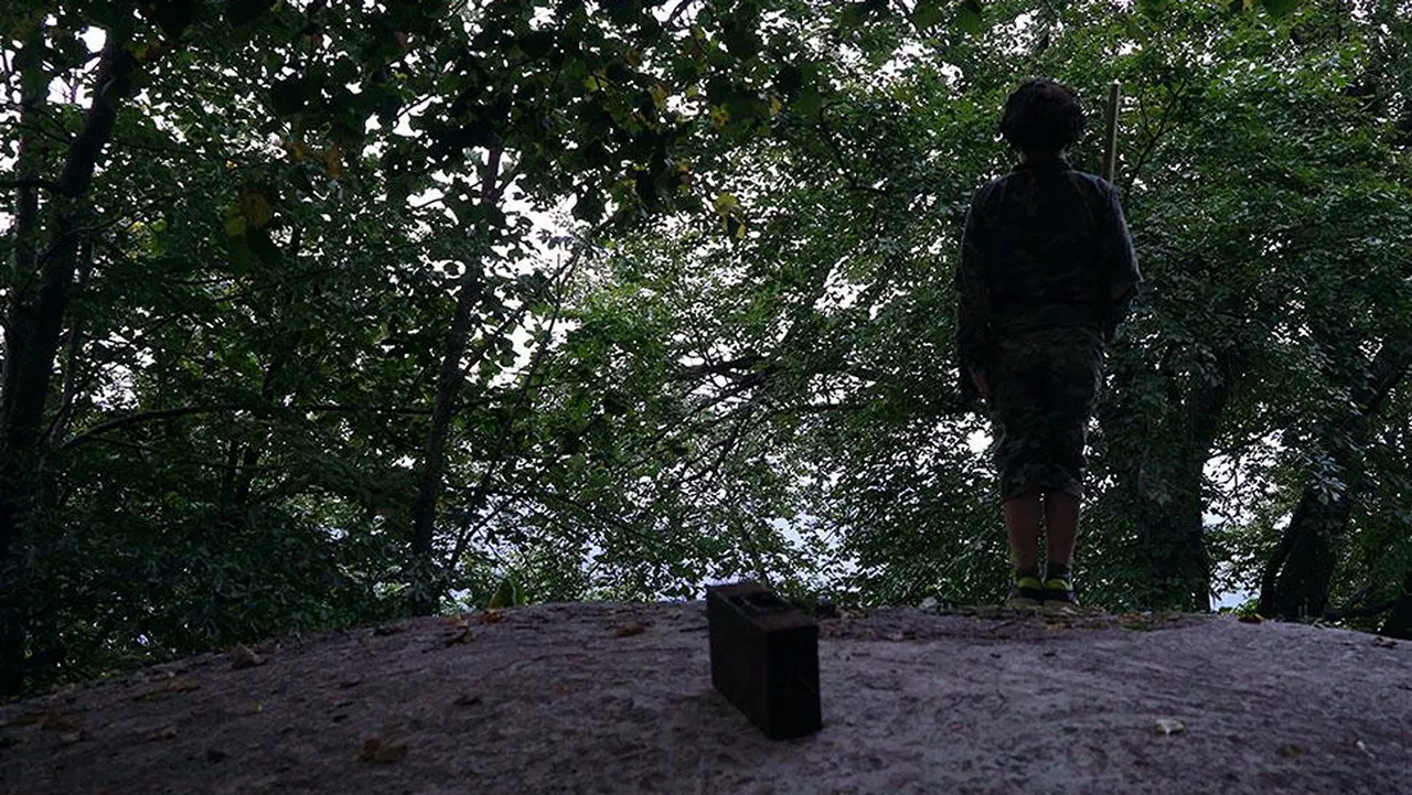 René Goes to War backdrop