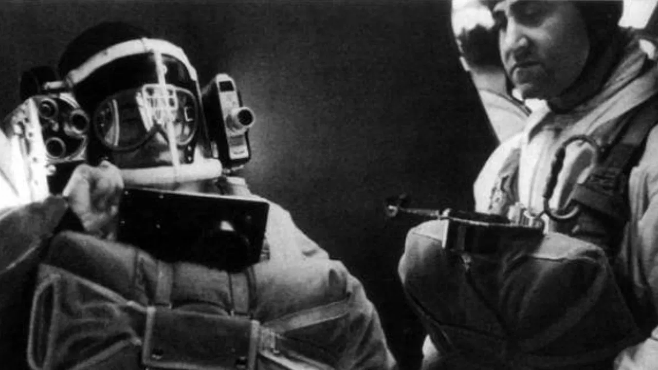 Des Hommes Dans Le Ciel backdrop