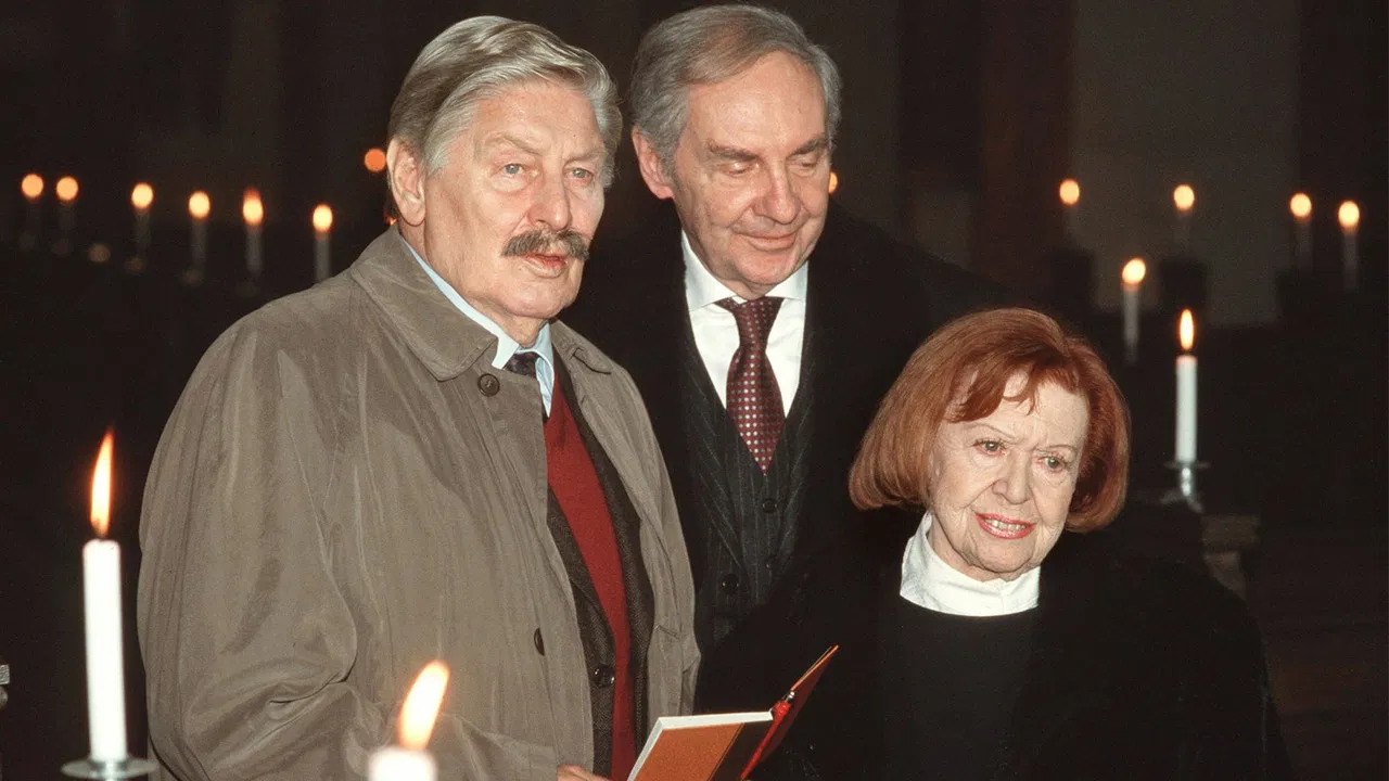 Ein lasterhaftes Pärchen backdrop