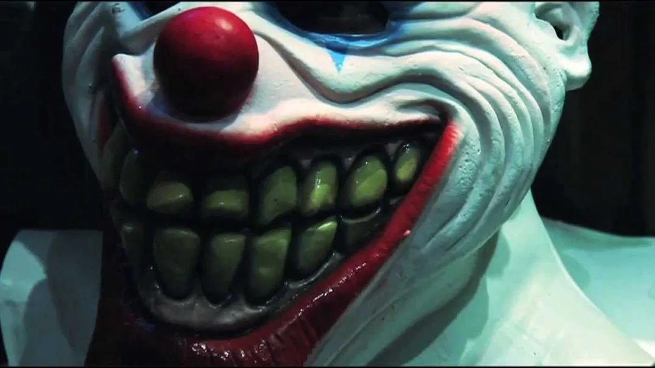 House of Mirrors backdrop