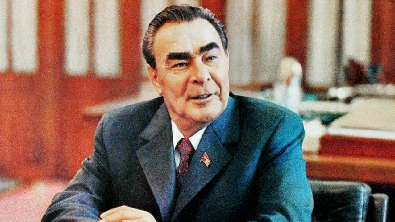 Л.И.Брежнев backdrop