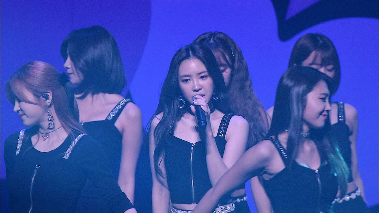 Apink 3rd Japan Tour ~3years~ At Pacifico Yokohama backdrop