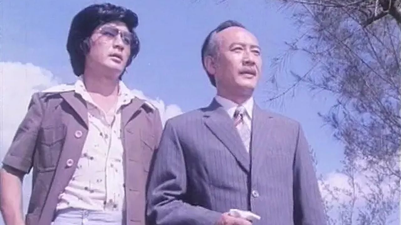 Qing tian hen hai backdrop