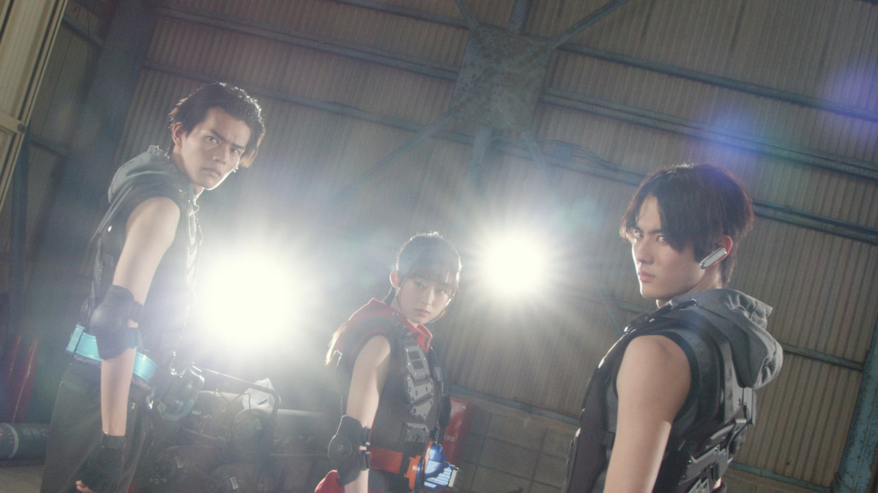 Kamen Rider Revice the Movie: Battle Familia backdrop