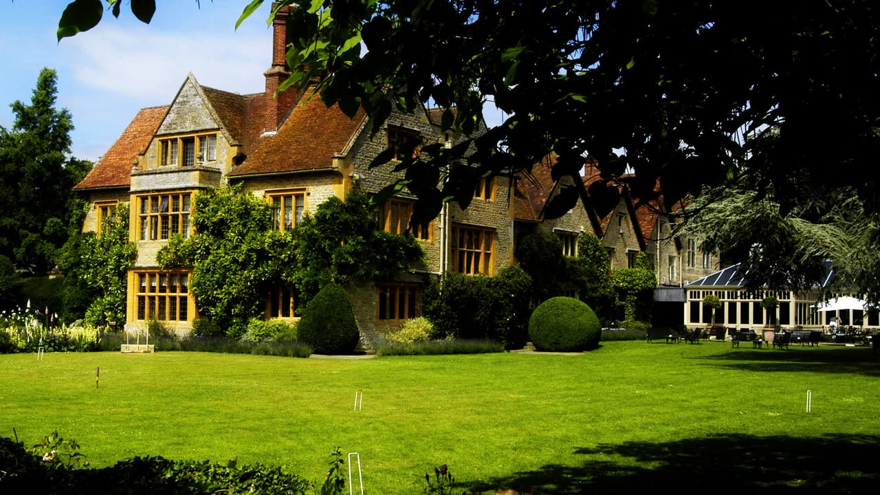 Raymond Blanc's Kitchen Secrets backdrop