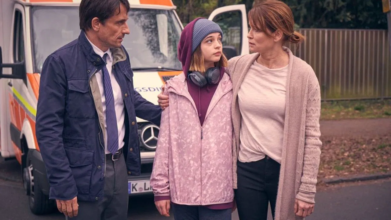 Aus Haut und Knochen backdrop