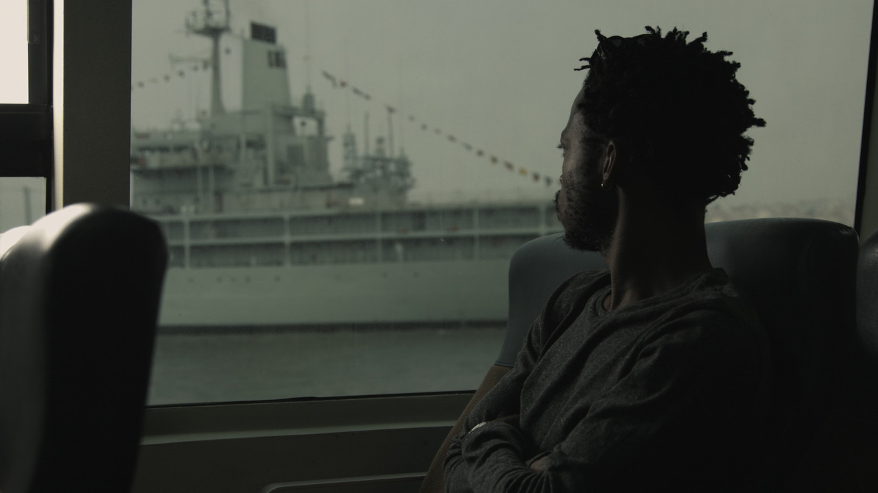 Nunca as minhas mãos ficam vazias backdrop