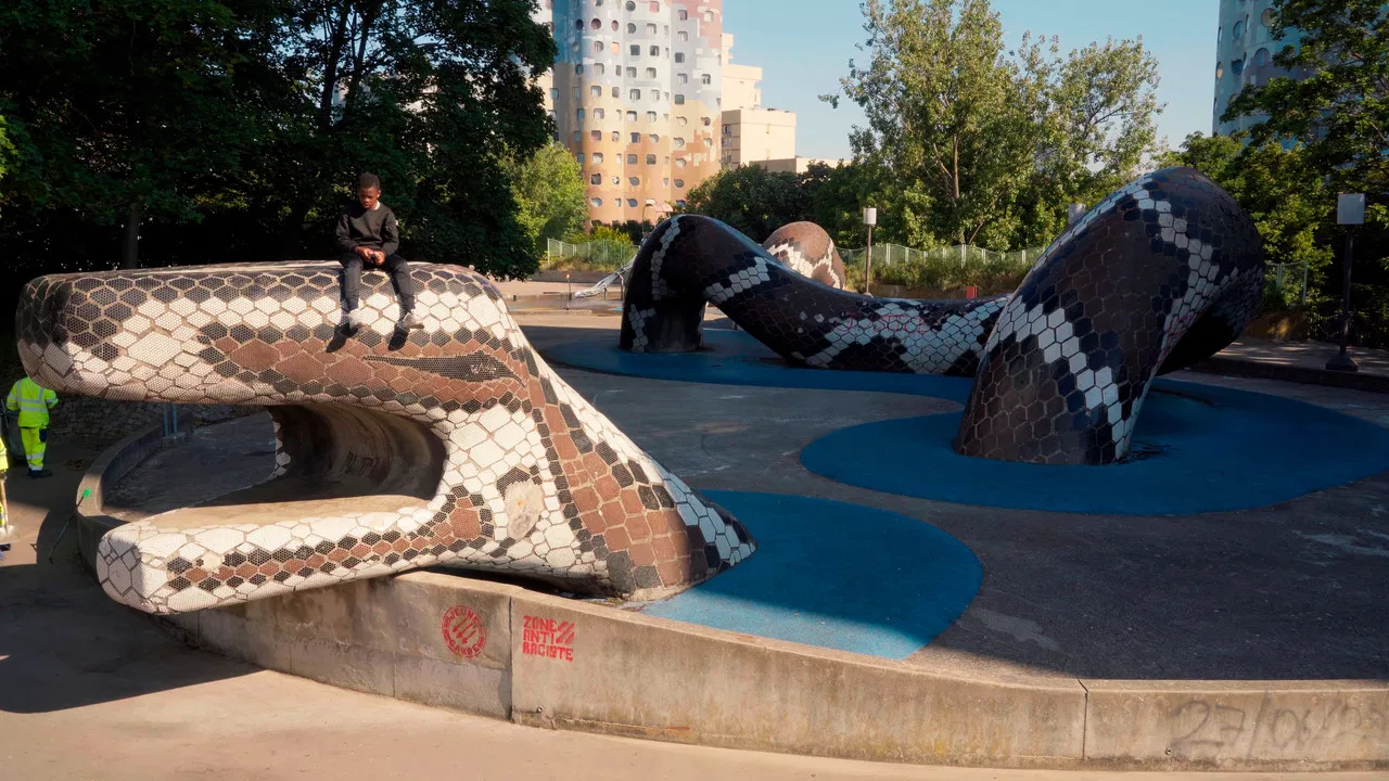 Madiakho m'a dit backdrop