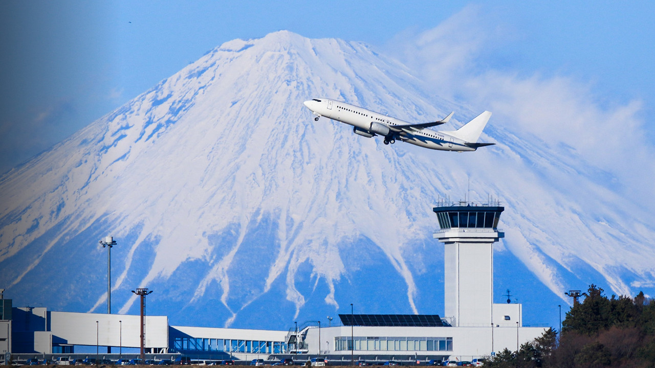 On the Wings backdrop