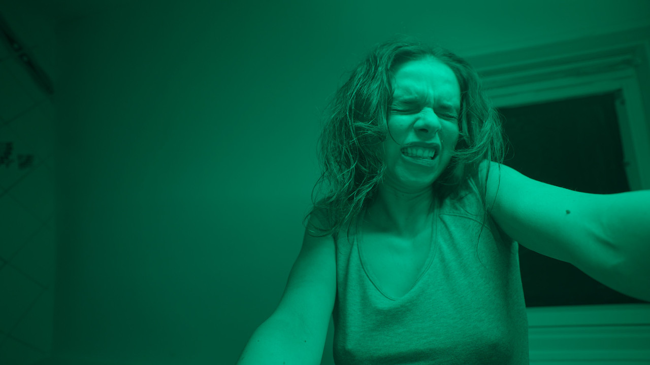 Ce Bruit du Passé backdrop