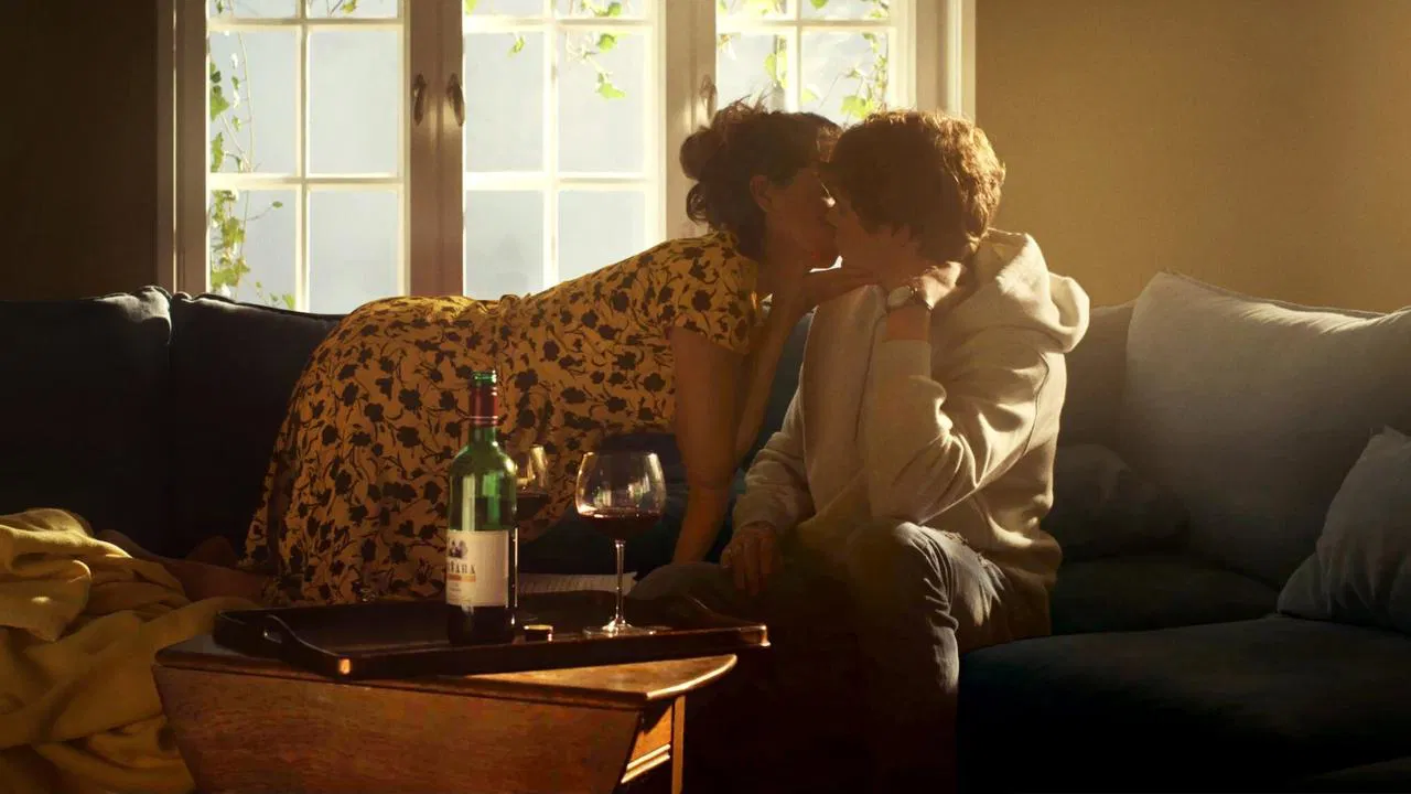 Black Island backdrop