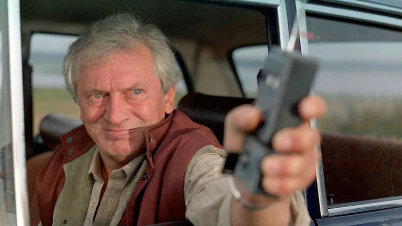 Bermuda Triangle backdrop