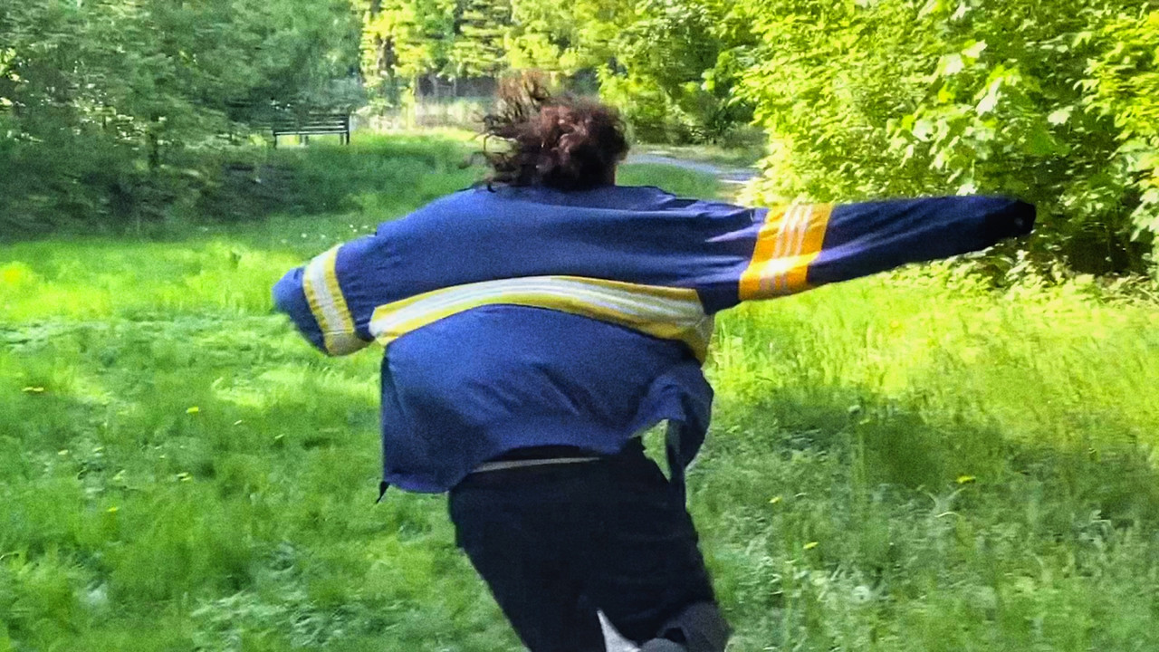 Straight Guy Watches Gay Porn for the First Time backdrop