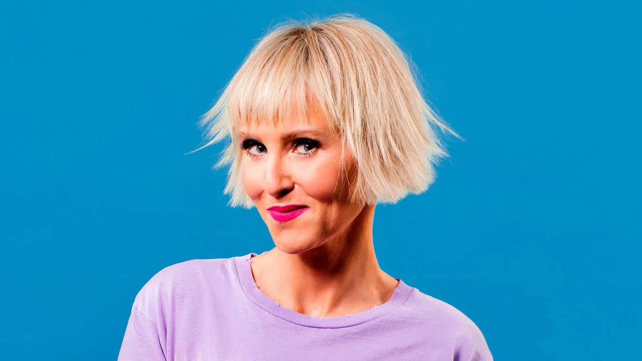 Les échangistes backdrop