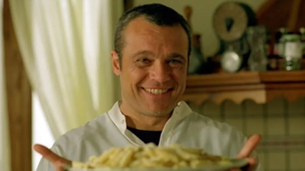 Fratella e Sorello backdrop