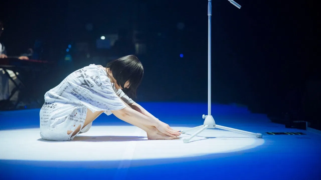 ano TOUR 2024 追加公演「絶対聖域」 backdrop