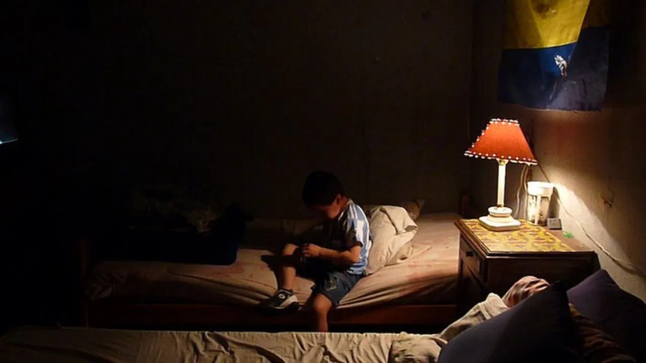 Al final la vida sigue, igual backdrop