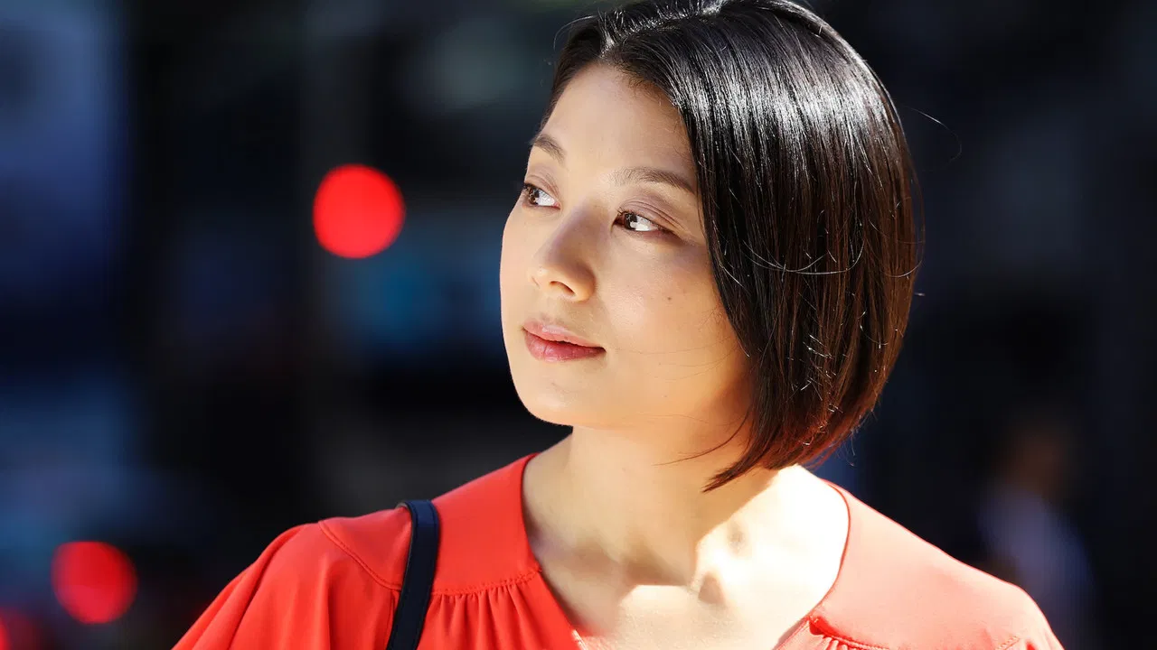 Love and Hongkong backdrop