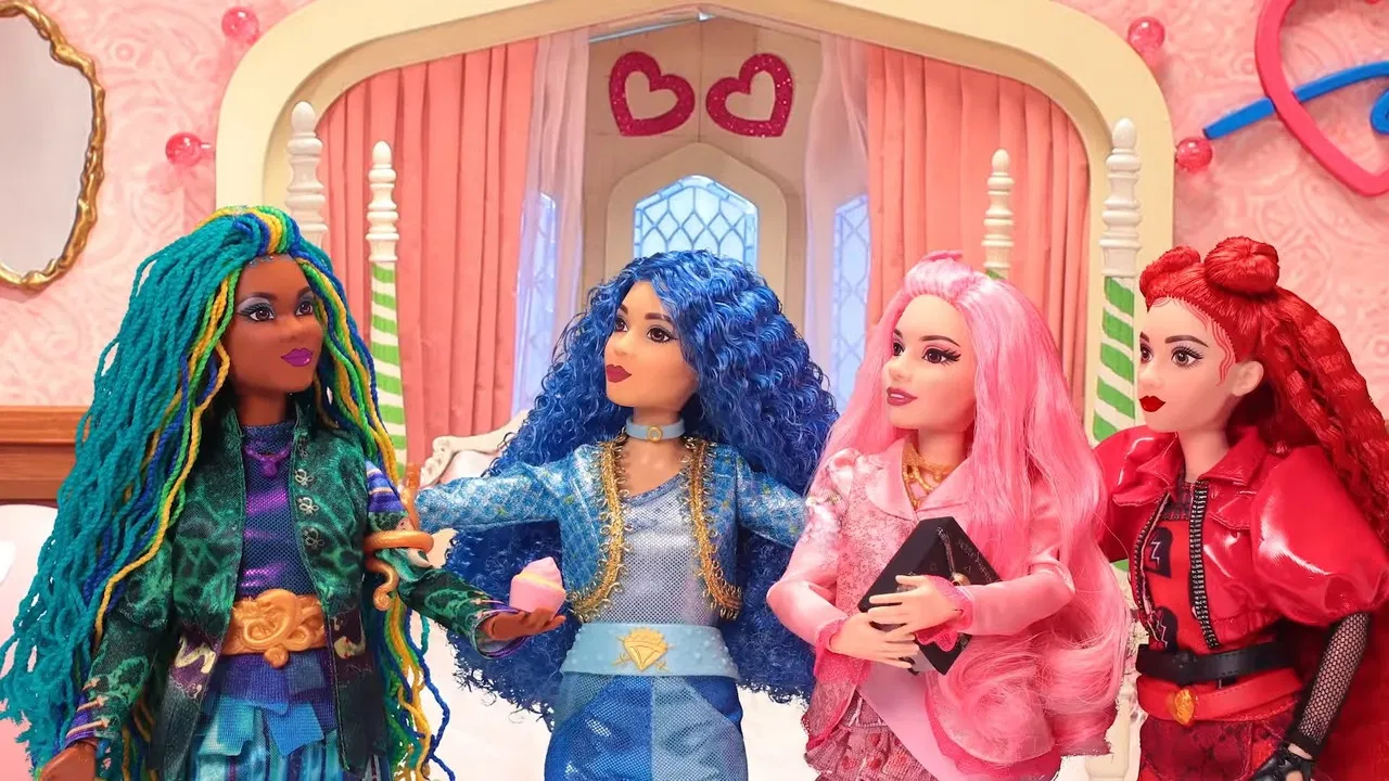 Wickedly Sweet: A Descendants Short Story backdrop