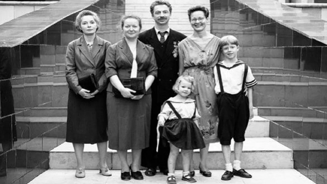 DAU. String Theory backdrop