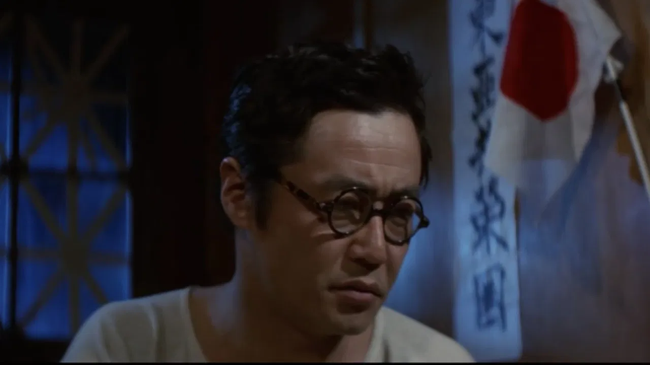 Semi-dokyumento: Nippon chikan go jû-nen-shi backdrop