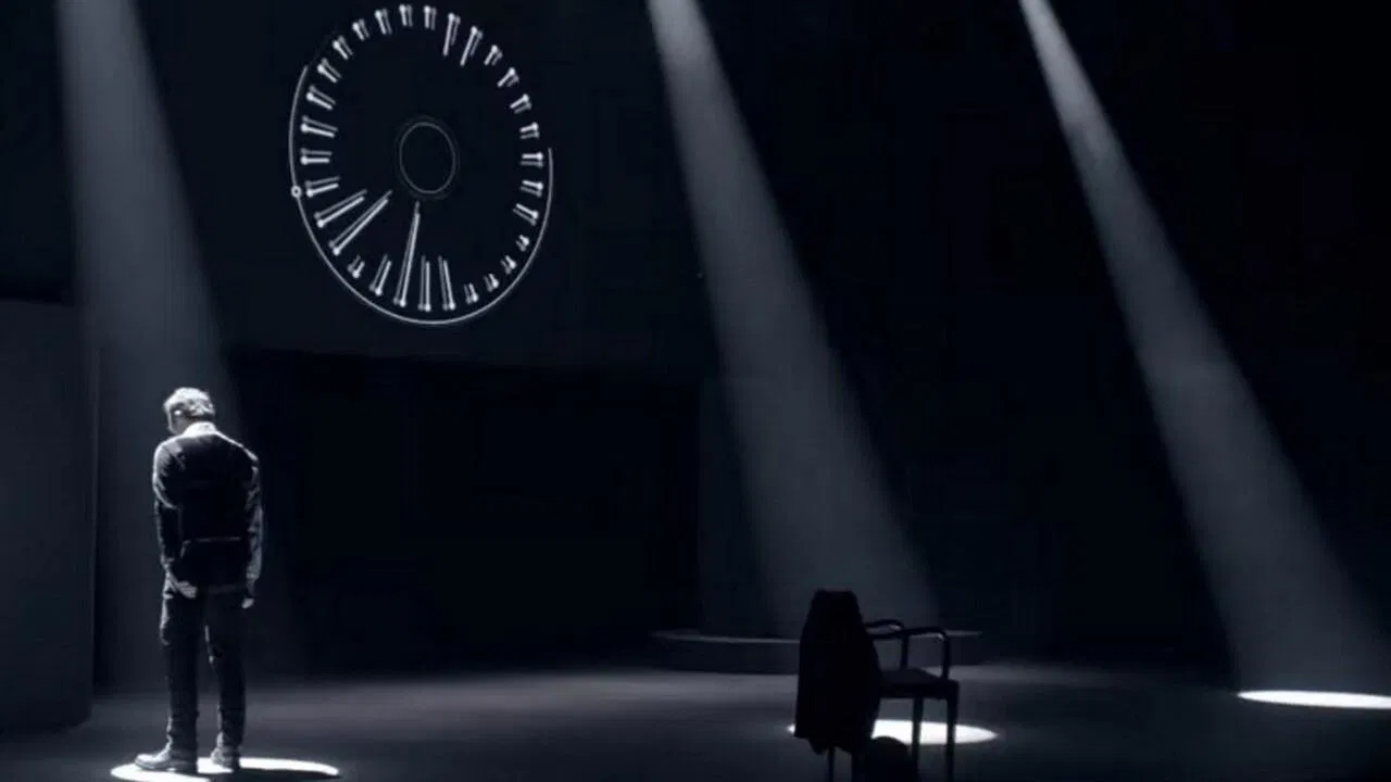 Alexandre Astier - L'Exoconférence backdrop