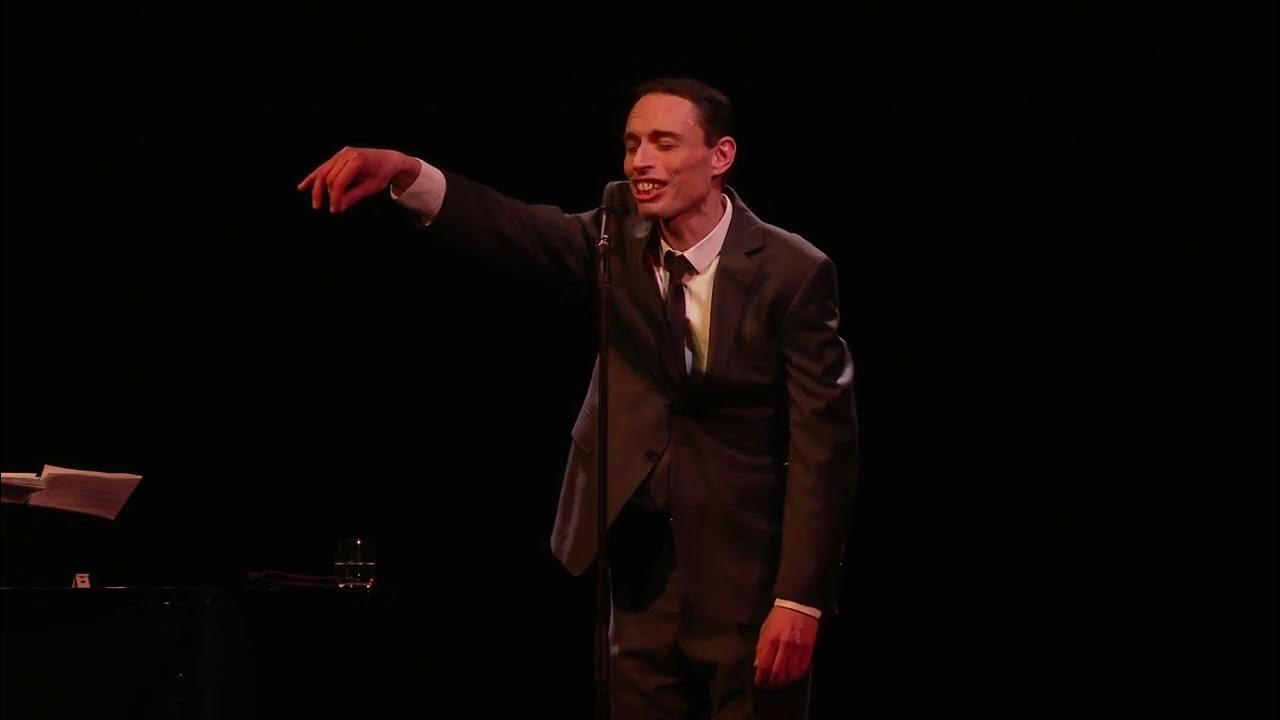 La Promesse Brel backdrop