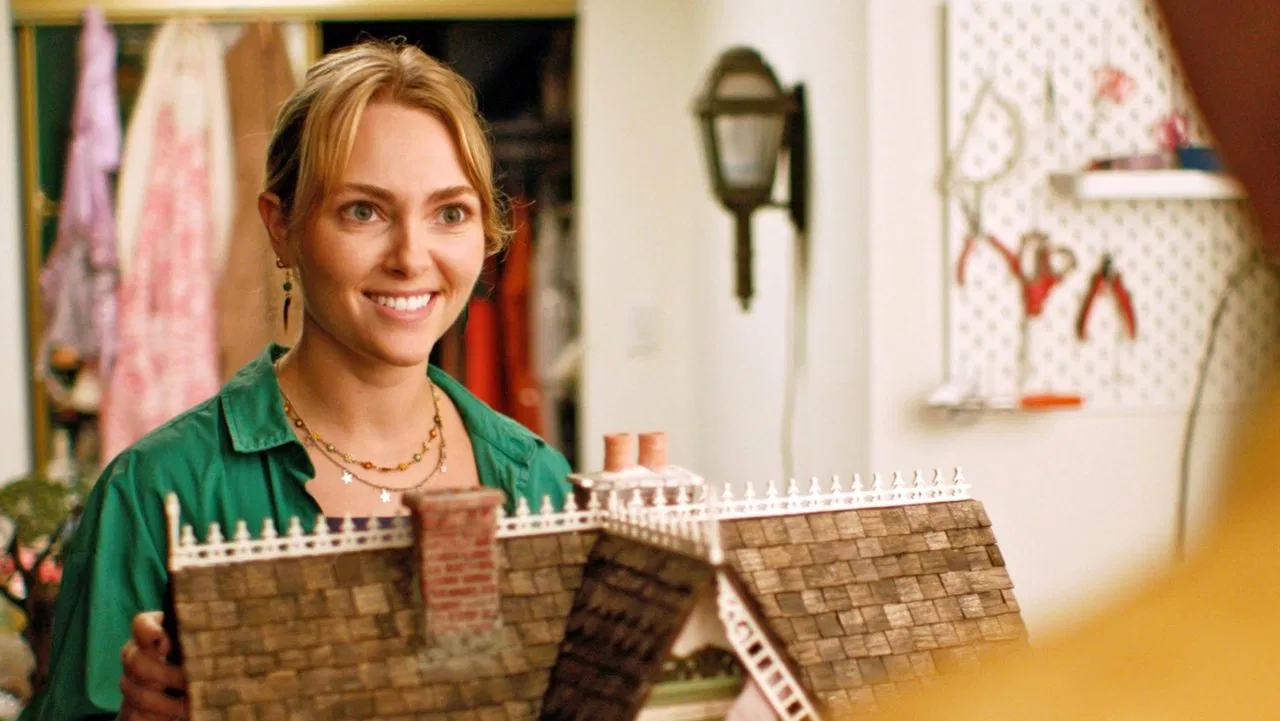 Holiday House backdrop