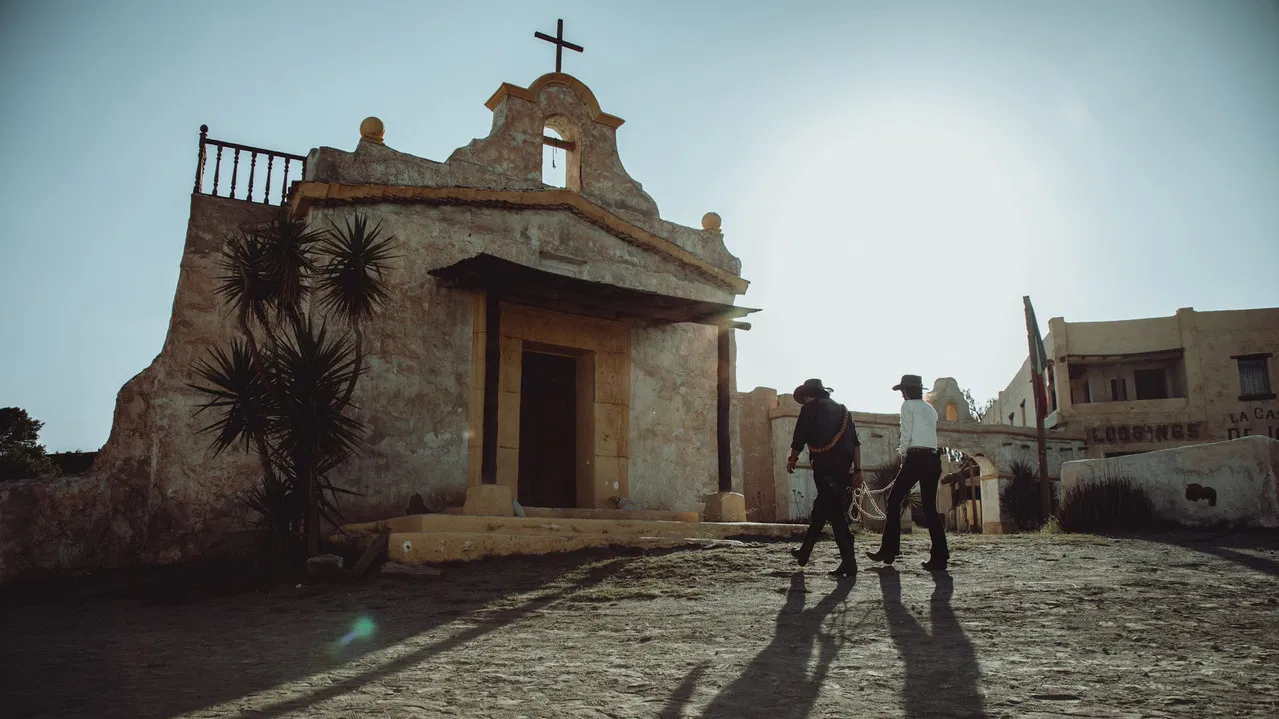 Make Me Feel backdrop