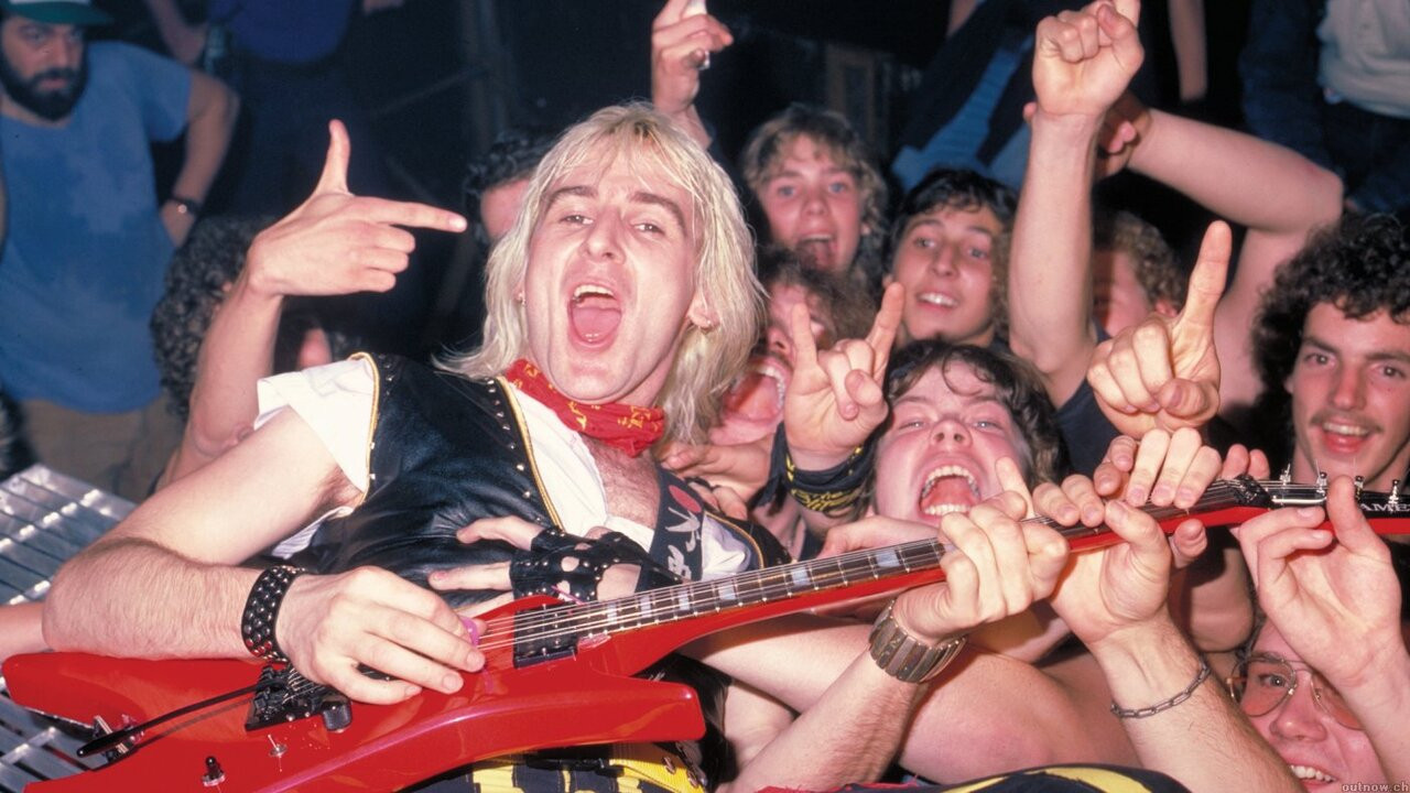 Krokus: As Long as We Live backdrop