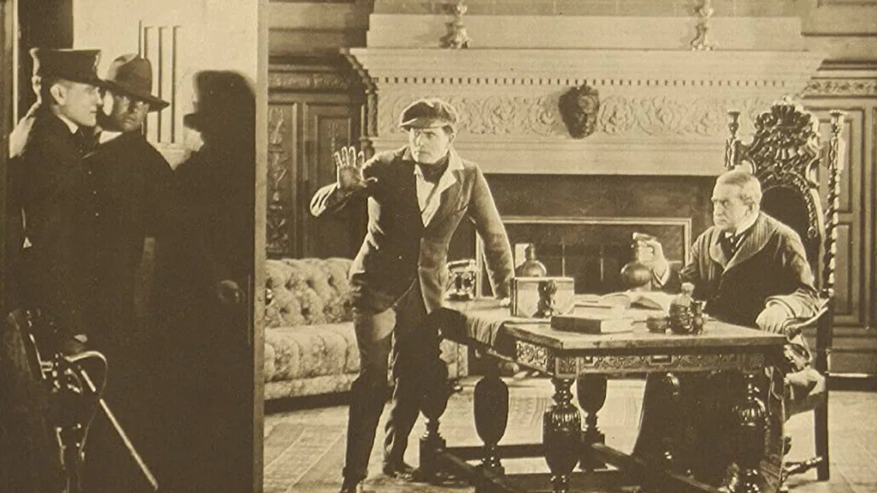 Kiss or Kill backdrop