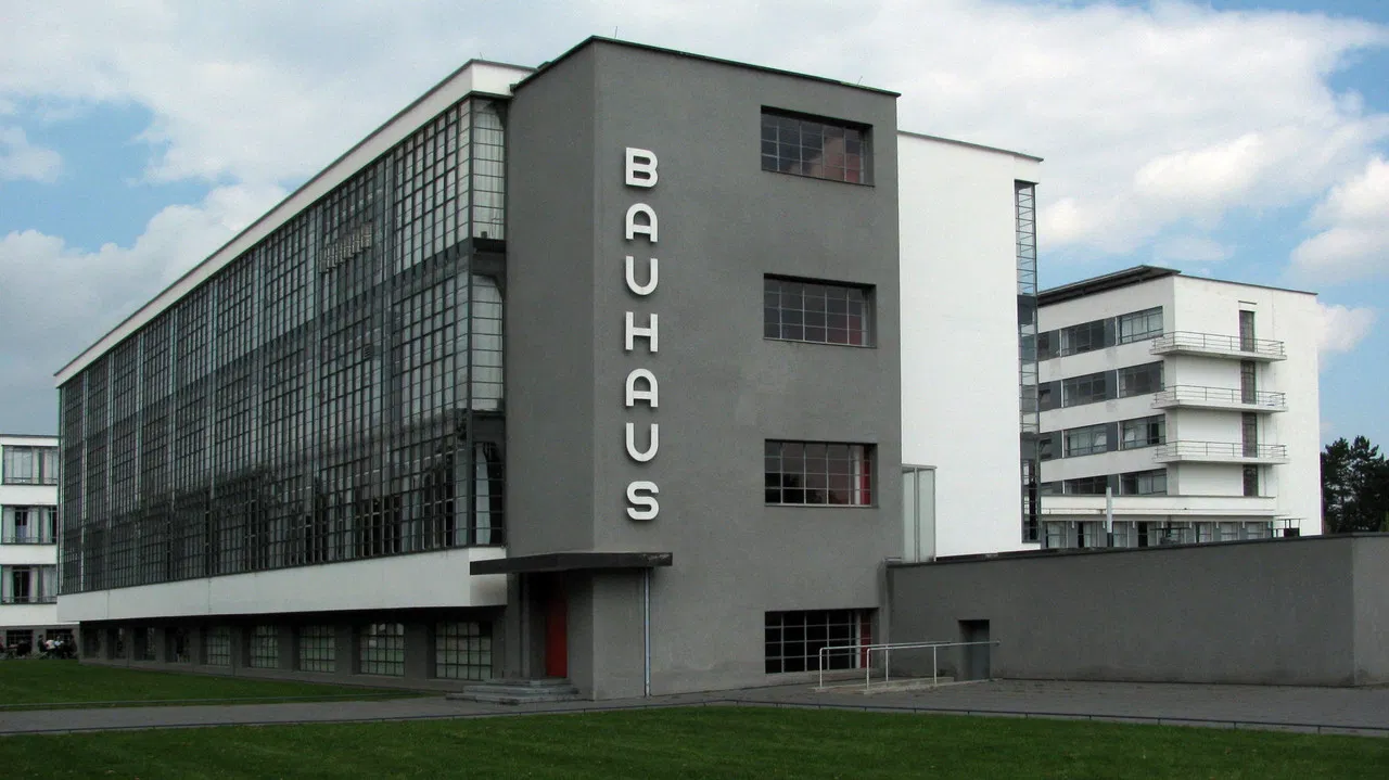 Bauhaus Spirit: 100 Years of Bauhaus backdrop