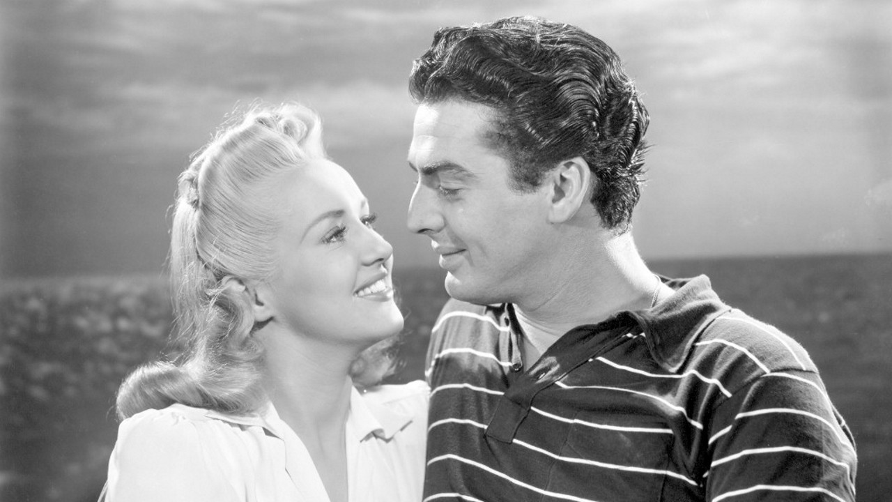 Song of the Islands backdrop