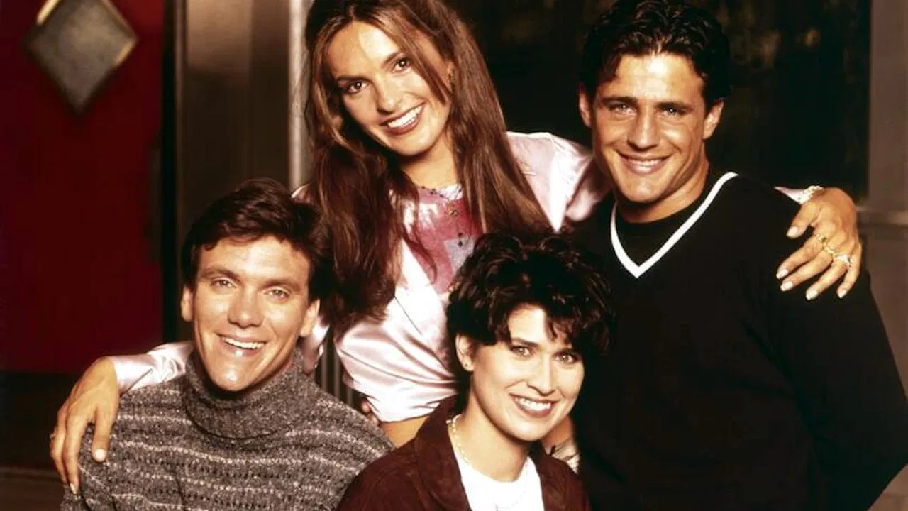 Can't Hurry Love backdrop