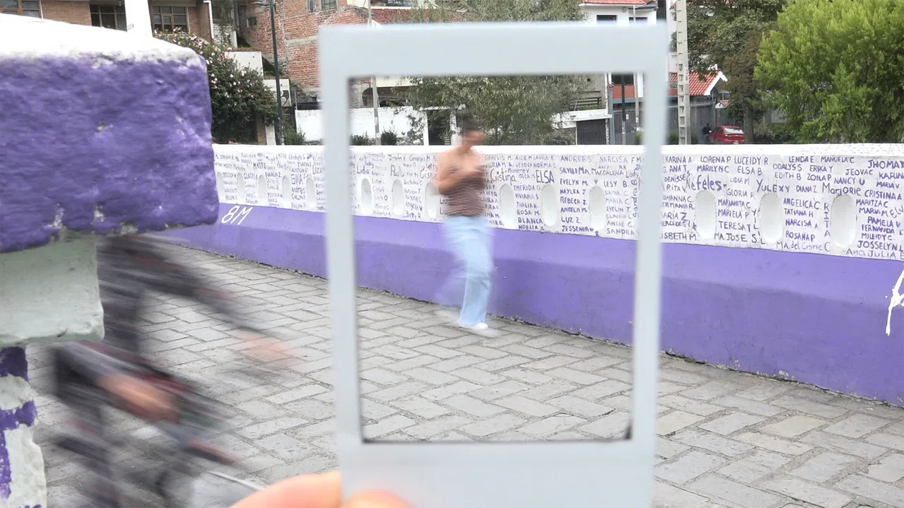 De donde el nombre se vuelve recuerdo backdrop