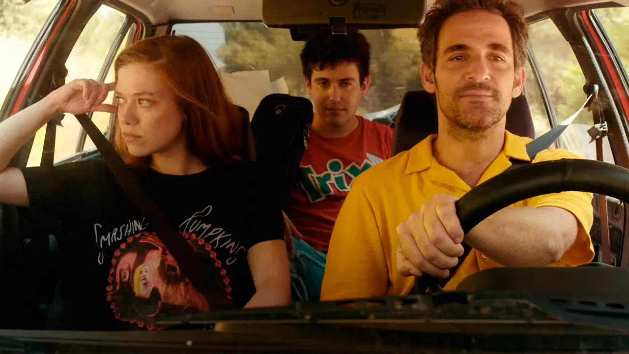 I Hate My Friends backdrop