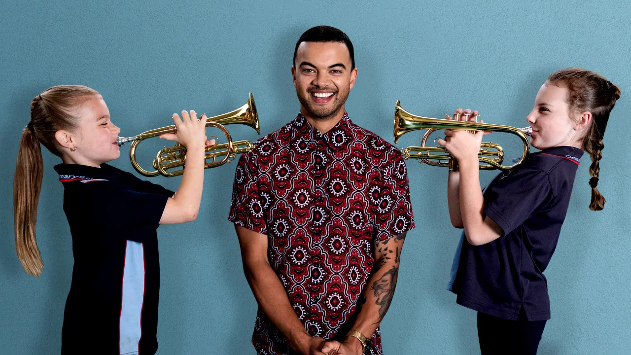 Don't Stop the Music backdrop