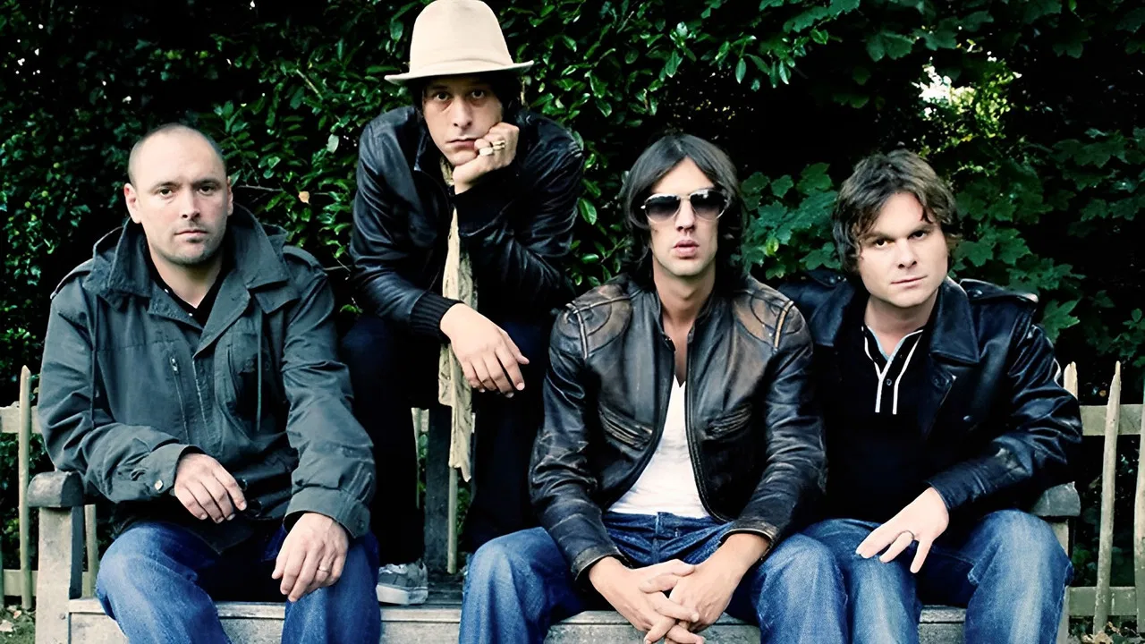 The Verve: This Is Music - The Singles 92-98 backdrop