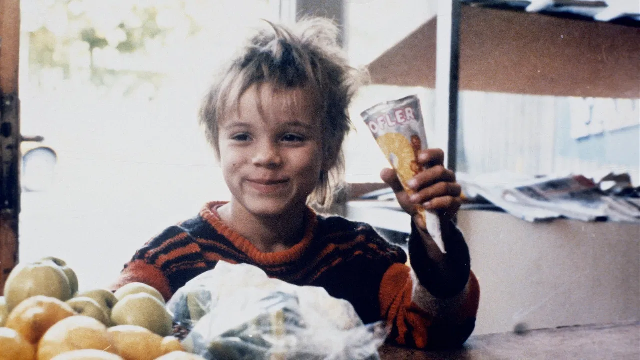 Three Angels and Five Lions backdrop