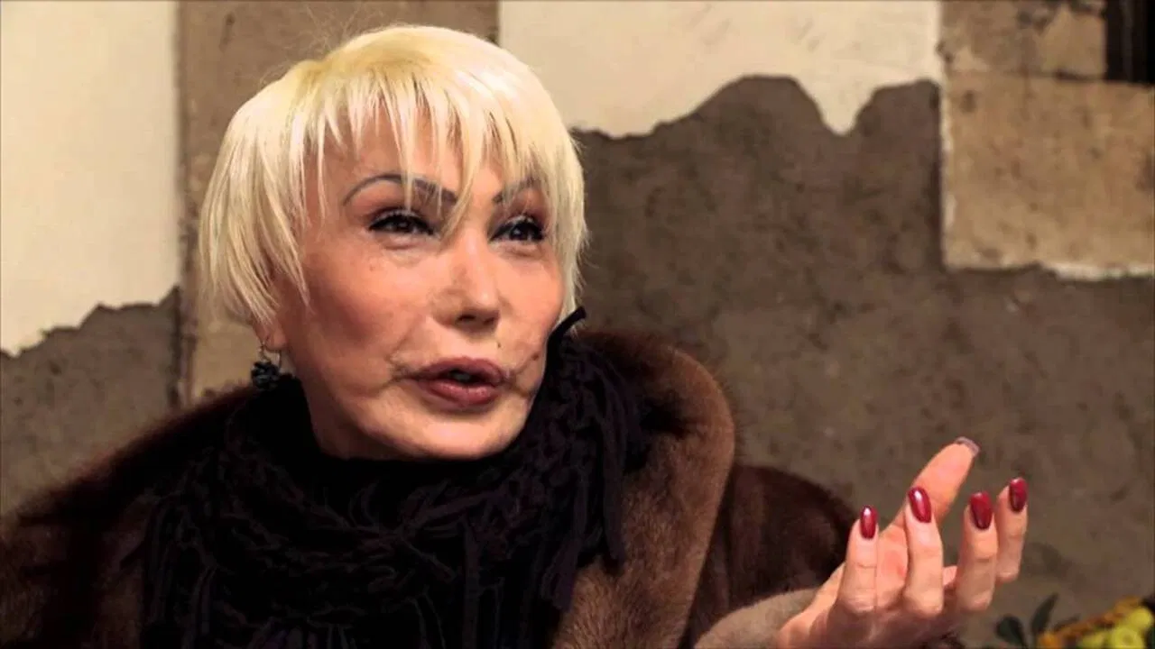 Nobody's Perfect! backdrop