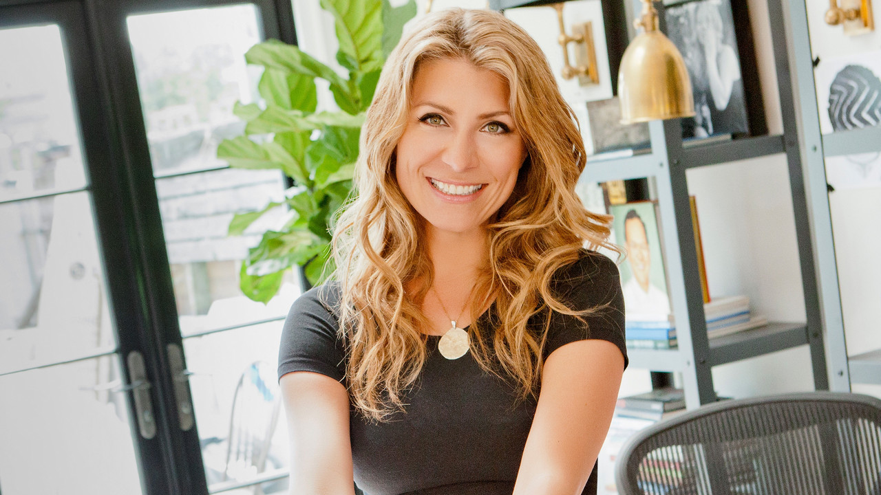 Genevieve's Renovation backdrop