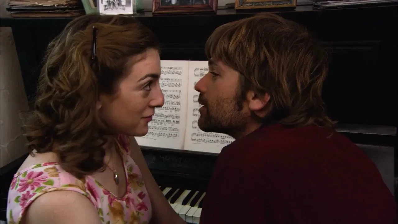 Three minutes backdrop