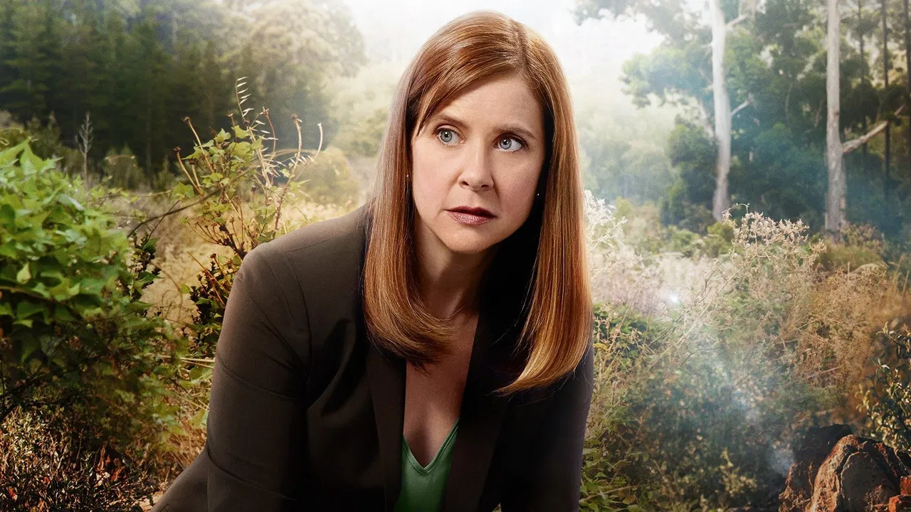 Hailey Dean Mysteries: Dating Is Murder backdrop