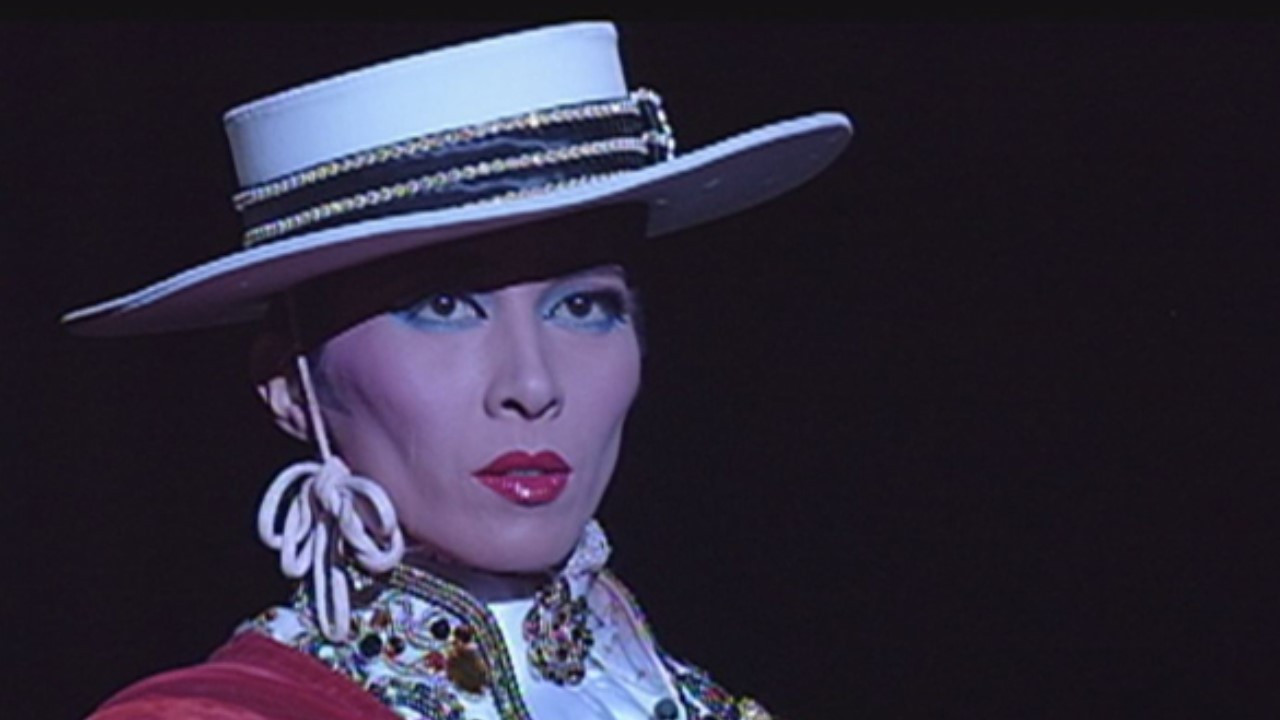 Sorrowful Córdoba backdrop